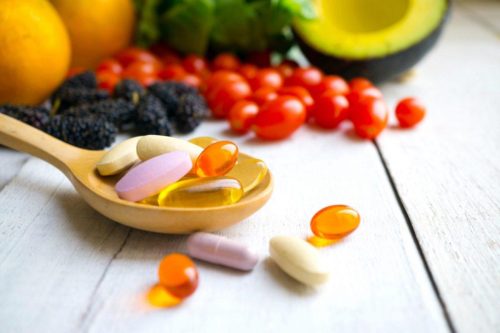 11 Effective Nutritional Supplements to Fight COVID-19